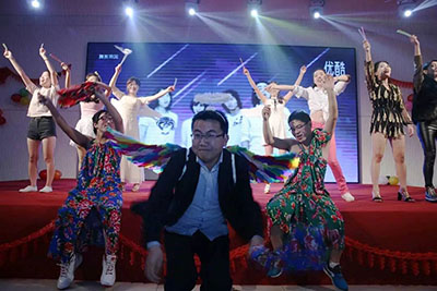 1603102244225002574.jpg 2017011619170049.jpg